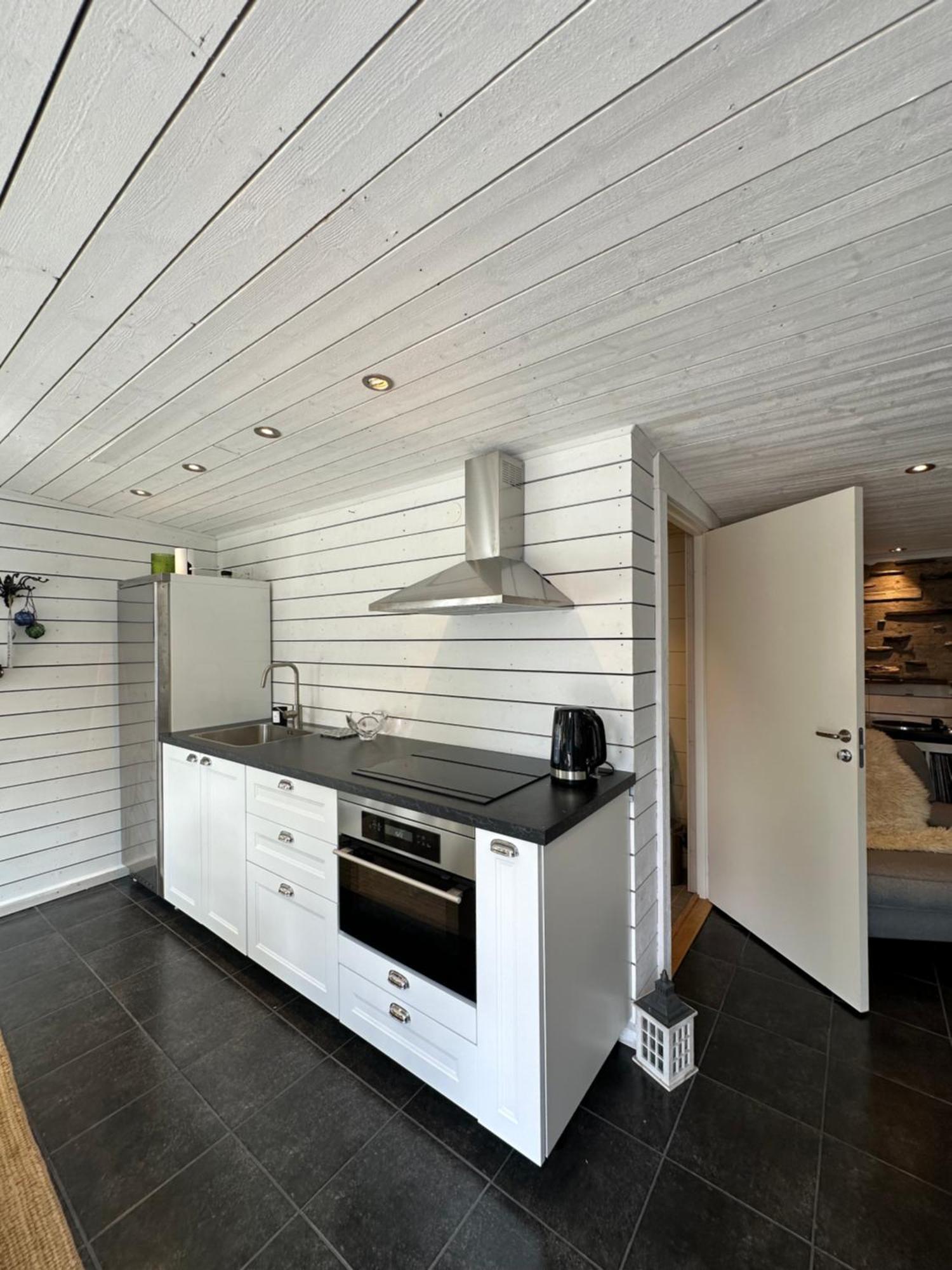 Gaesthus I Kaempinge Naera Stranden Hollviken Exterior photo